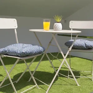 https://chinitas-urban-estudios.1costadelsol.com