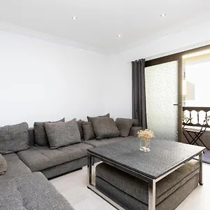 https://los-playeros-family-apartment.in-canary-islands.com